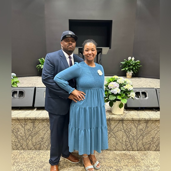 Meet your Posher, Danielle - Picture 2 of 3